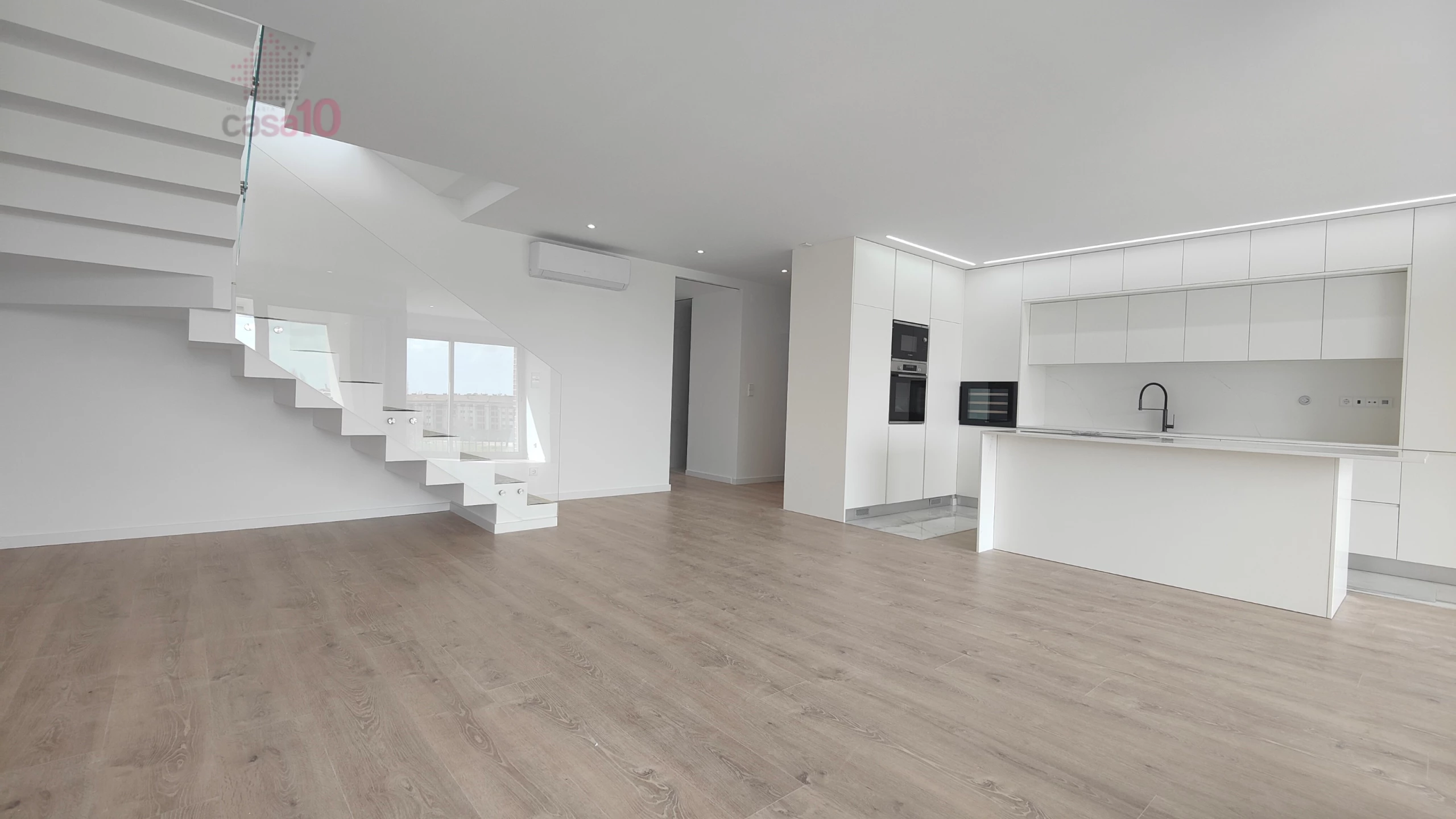 3+1 BEDROOM DUPLEX FOR SALE, UNDER CONSTRUCTION, IN A REFERENCE AREA IN MONTIJO